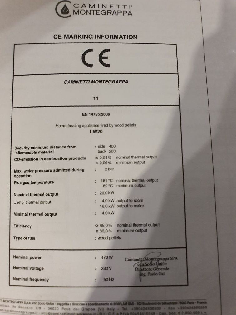 Piec Ekologiczny na  pellet na wodę z kominem zewnętrznym