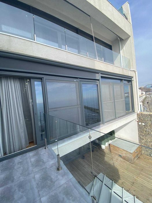 Стильный котедж у самого синего моря.