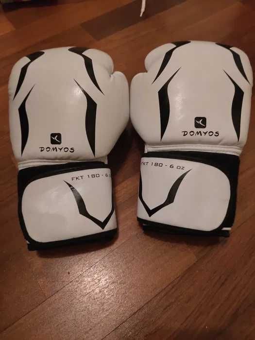 Luvas de Boxe de Treino com Espuma Ergonómica Branco DOMYOS