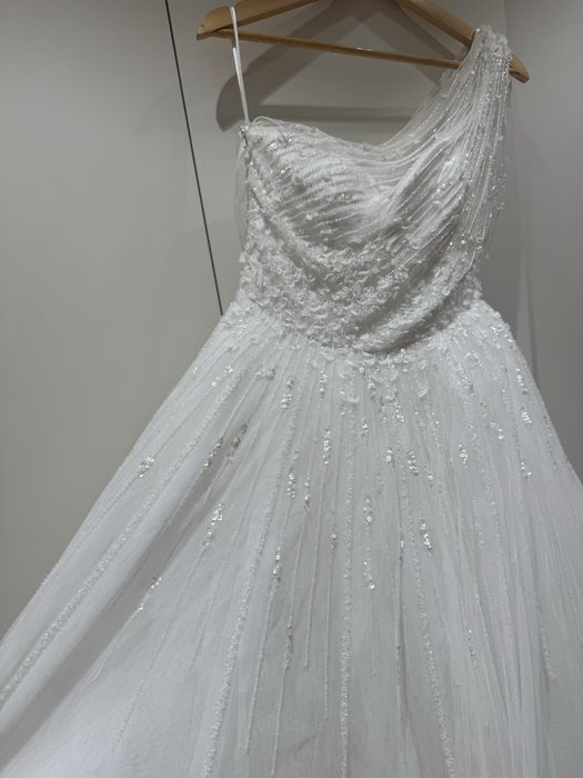 Весільна сукня Pronovias