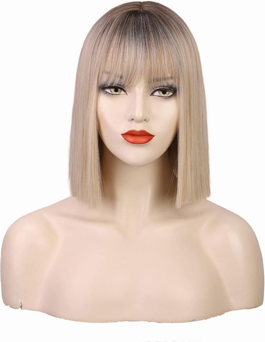 Peruka blond z grzywką, krótkie włosy syntetyczne