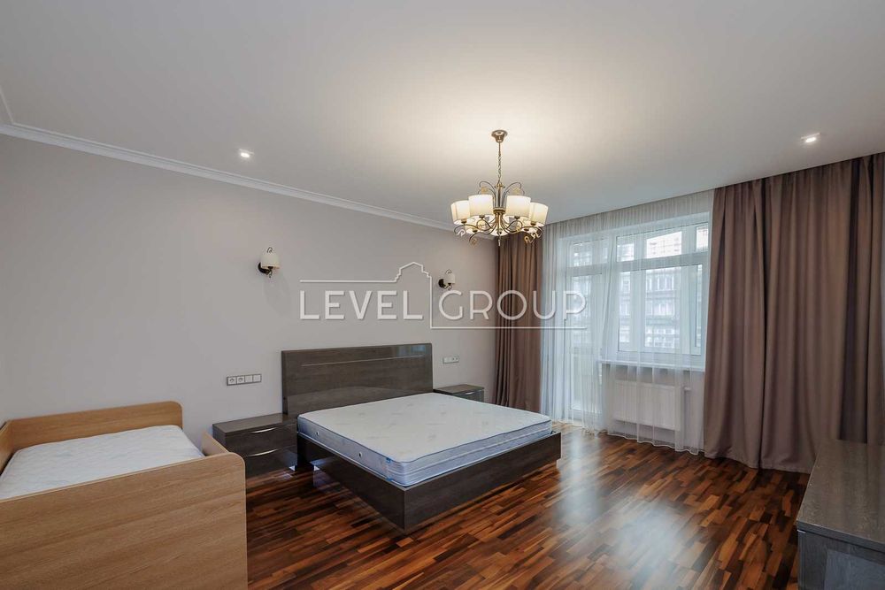 Пропонується 3-кімнатна квартира на Антоновича 131, Голосіївський р-н