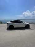 Tesla Y 2023 як нова продам срочно !!
