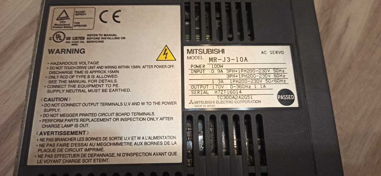 MR-J3-10A Mitsubishi serwowzmacniacz 100W