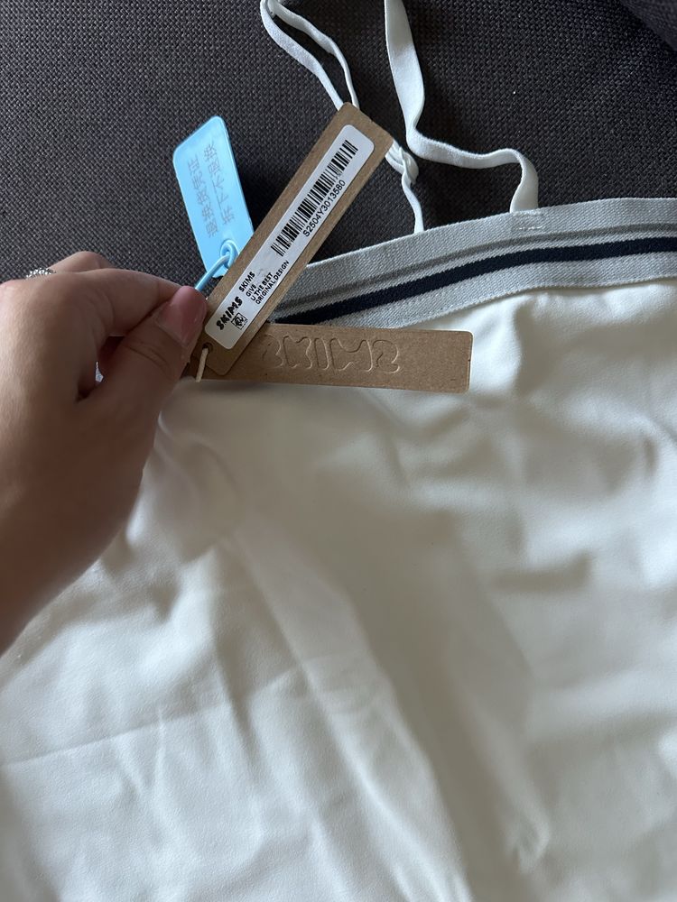 Боді скімс skims  XS
