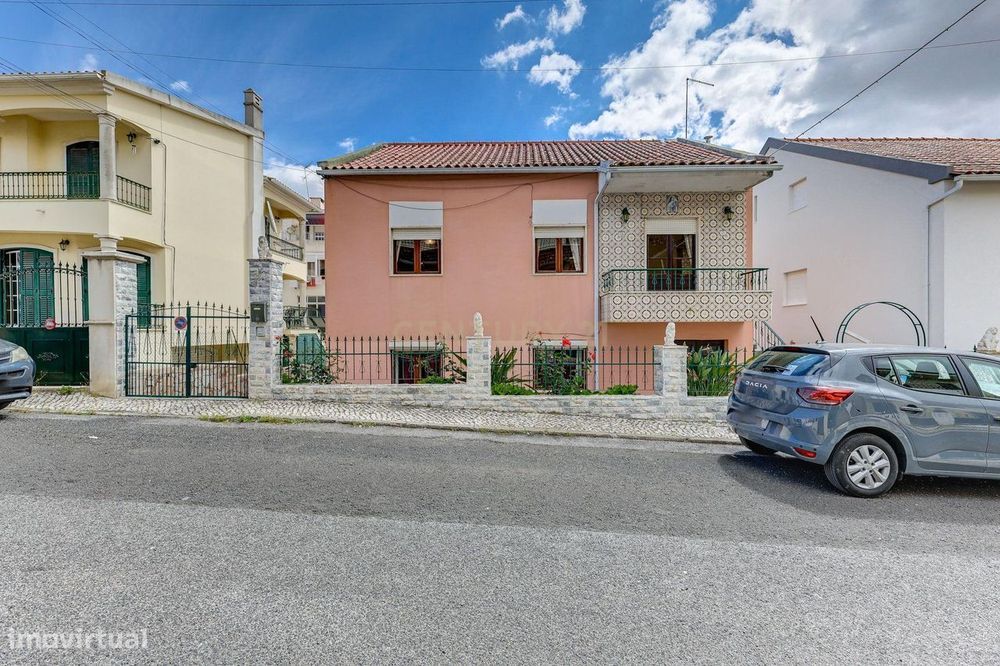 Moradia Bifamiliar – Bairro da Fraternidade, São João da Talha