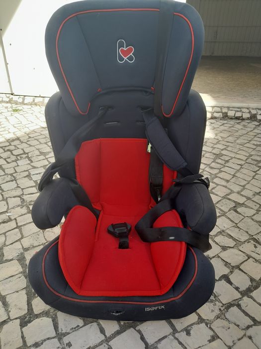 Cadeira auto muito boa com isofix usada
