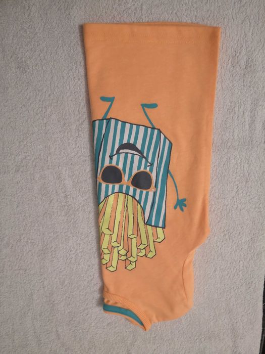 T-shirt, koszulka, r. 104, stan jak nowa