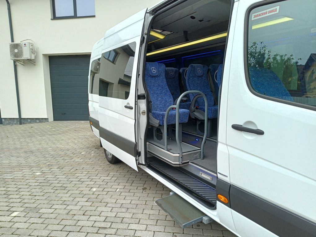Mercedes-Benz Sprinter автобус спрінтер спринтер 17 місць