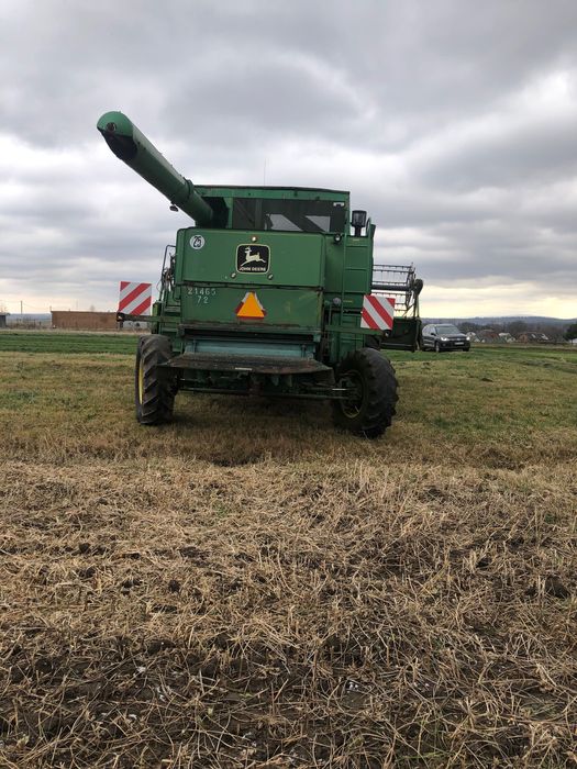 Комбайн John Deere 8820.4x4 . 220 к.с Жатка 6м.