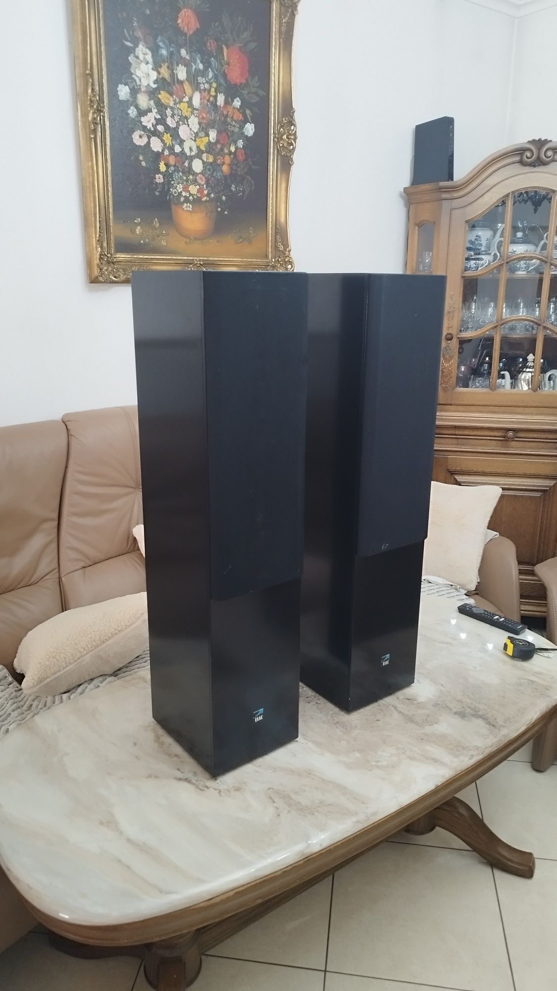 Kolumny podłogowe ELAC EL 121