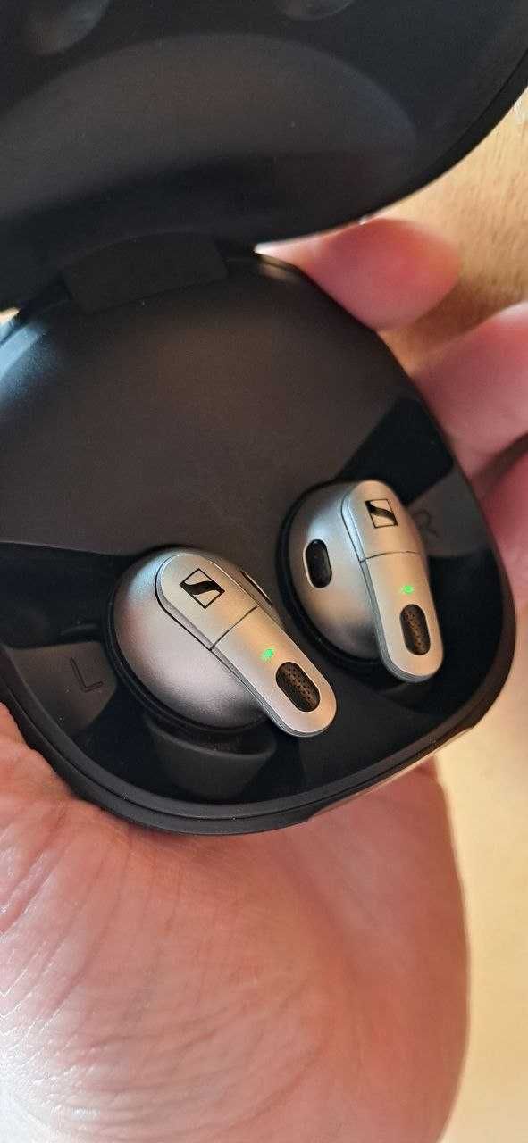 Продам оригінальні навушники Sennheiser Conversation Clear Plus