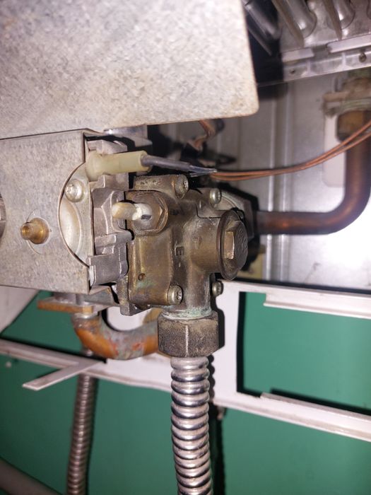 Продам газовую колонку Термет