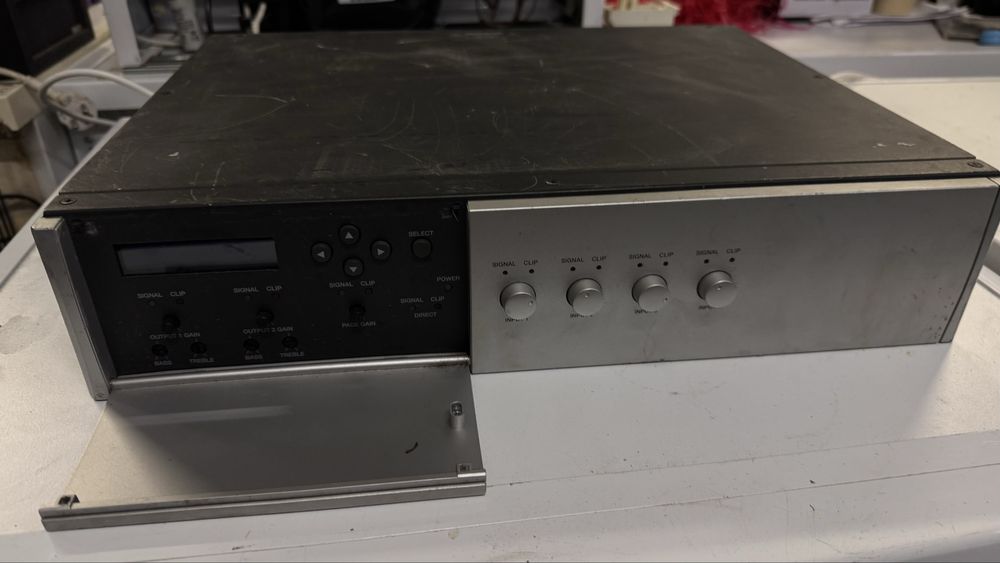 Bose DXA2120 digital mixer/amplifier
