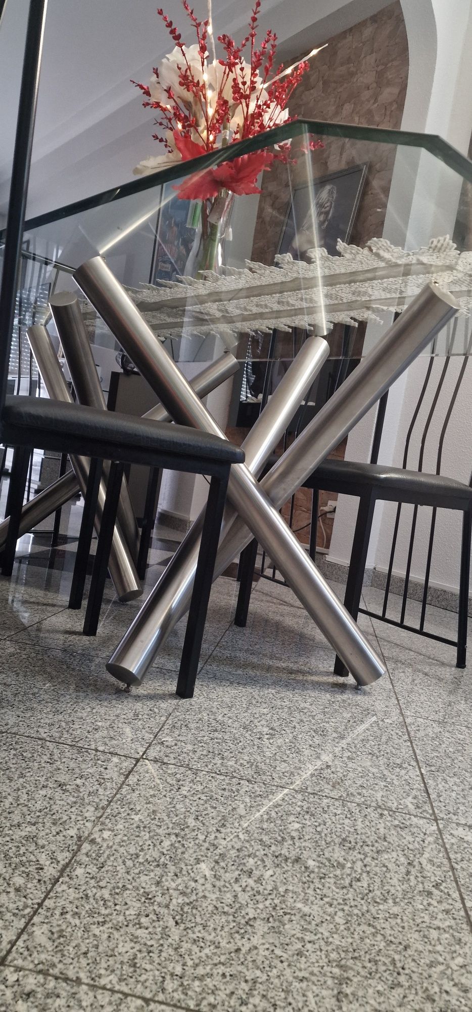 Mesa sala de jantar inox e vidro