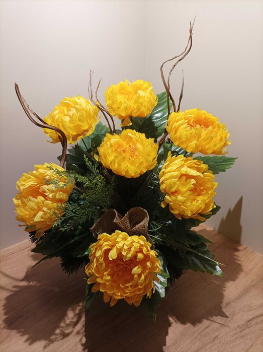 Kompozycje nagrobne, stroiki, wiązanki, komplety