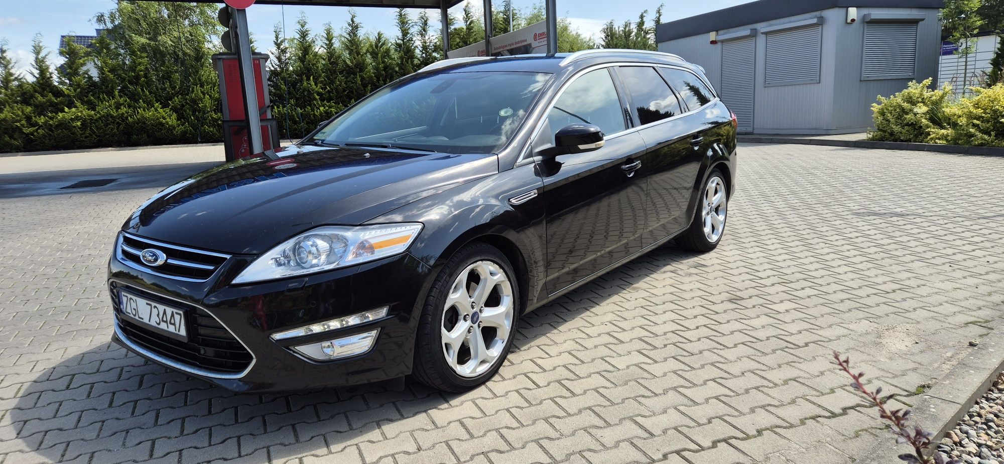 Ford Mondeo TITANIUM 2.0 tdci 140KM manual