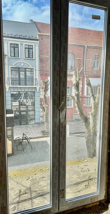 Продається 1-кімнатна квартира в центрі Чорткова