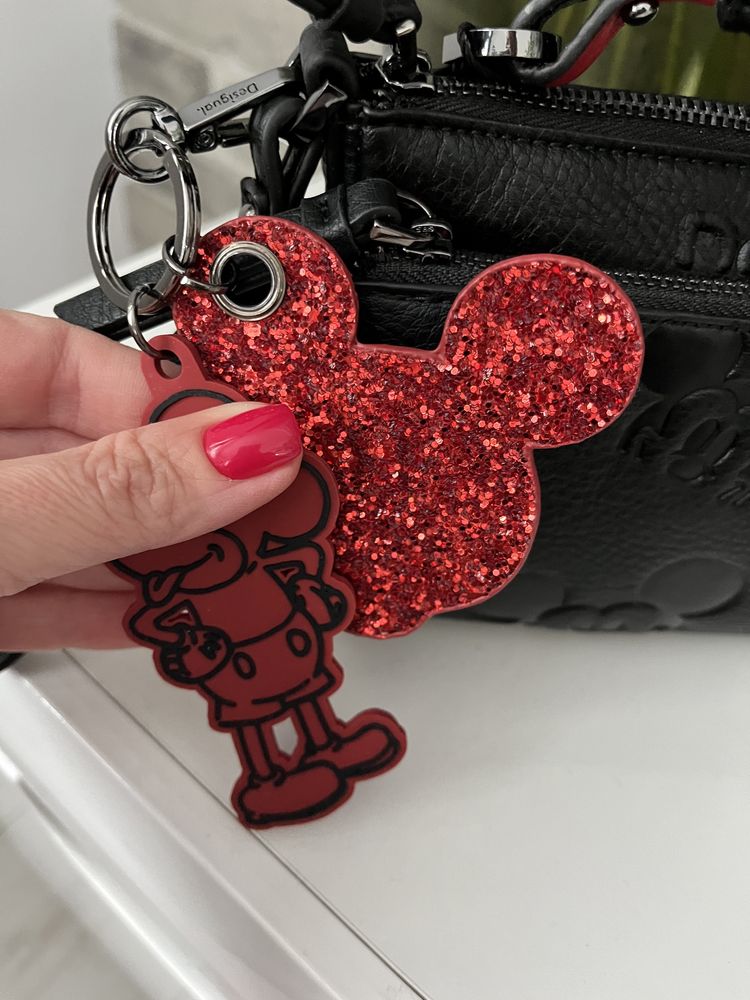 Czarna torebka etui portfel telefon skóra Desigual nowy Disney Miki