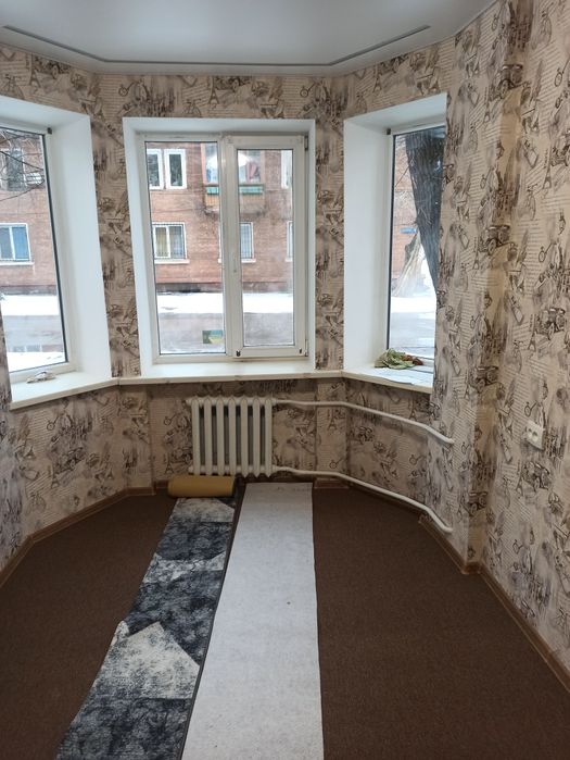 Поклейка Обоев. Шпаклёвка стен.