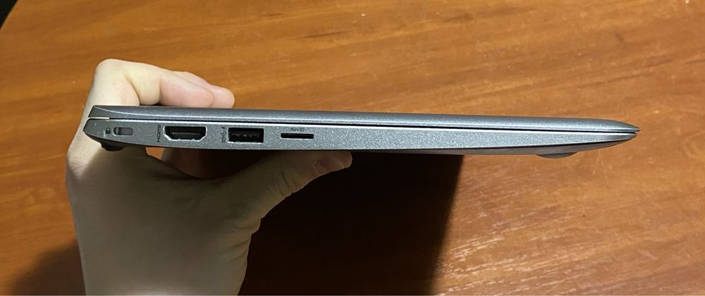 HP EliteBook Folio 1020 G1 12.5" 8GB RAM/128GB SSD! D879