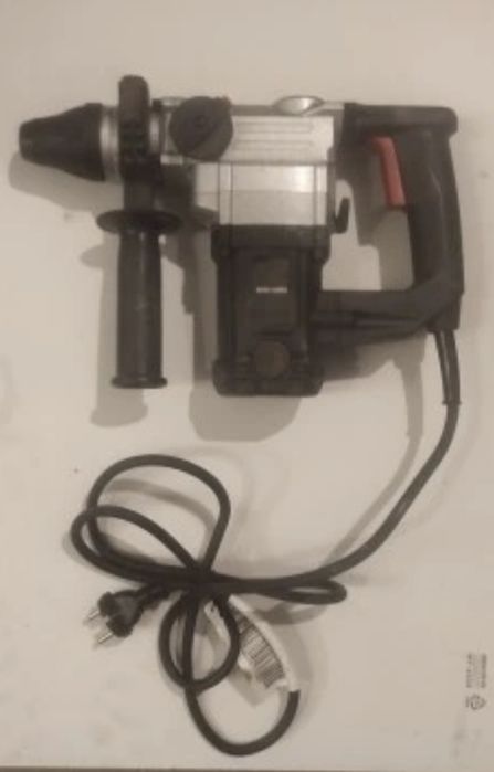 Młotowiertarka - młot udarowo-obrotowy SDS+ 800 W, 900obr/min.