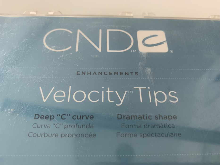 Nowe CND Velocity Tips tipsy z minimalną linią połączenia 350szt