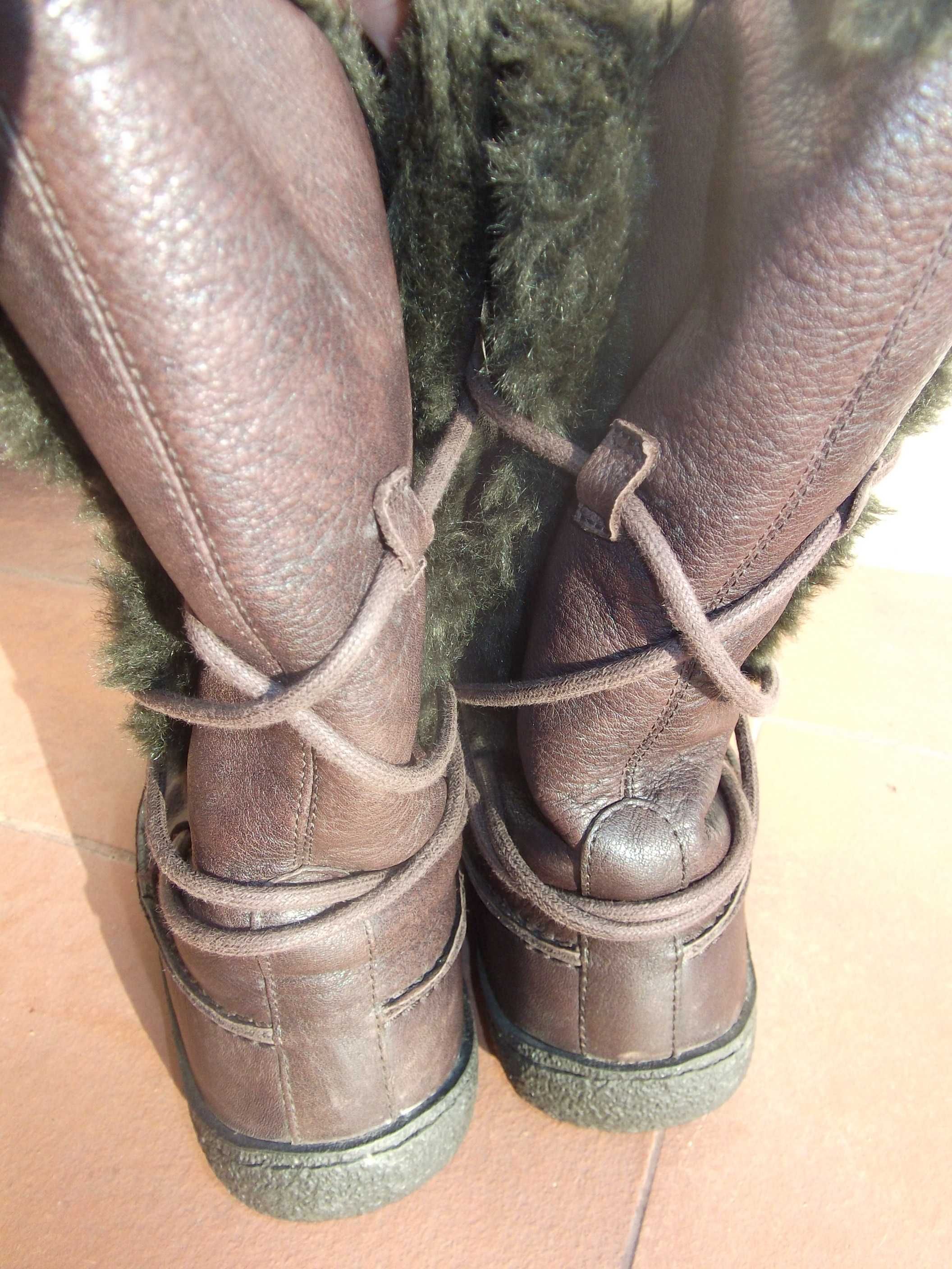 Botas em pele com pêlo / Leather boots with fur - CAMPER (n. 37)