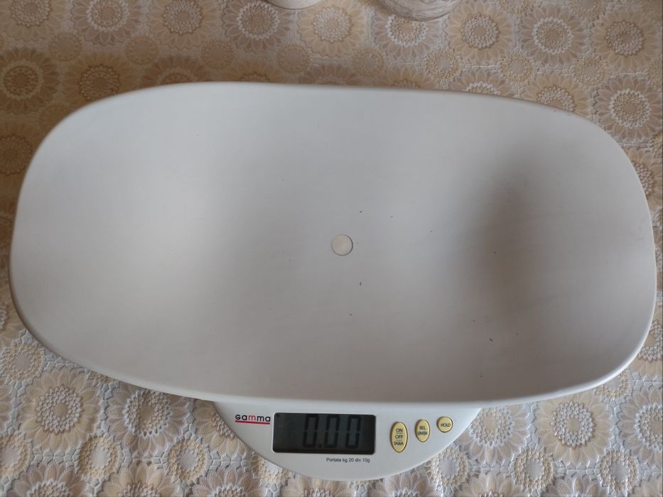 Весы для новорождённых