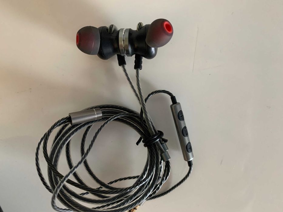 Sluchawki Douszne Nowe Komplet Etui Switch PS4 Xbox