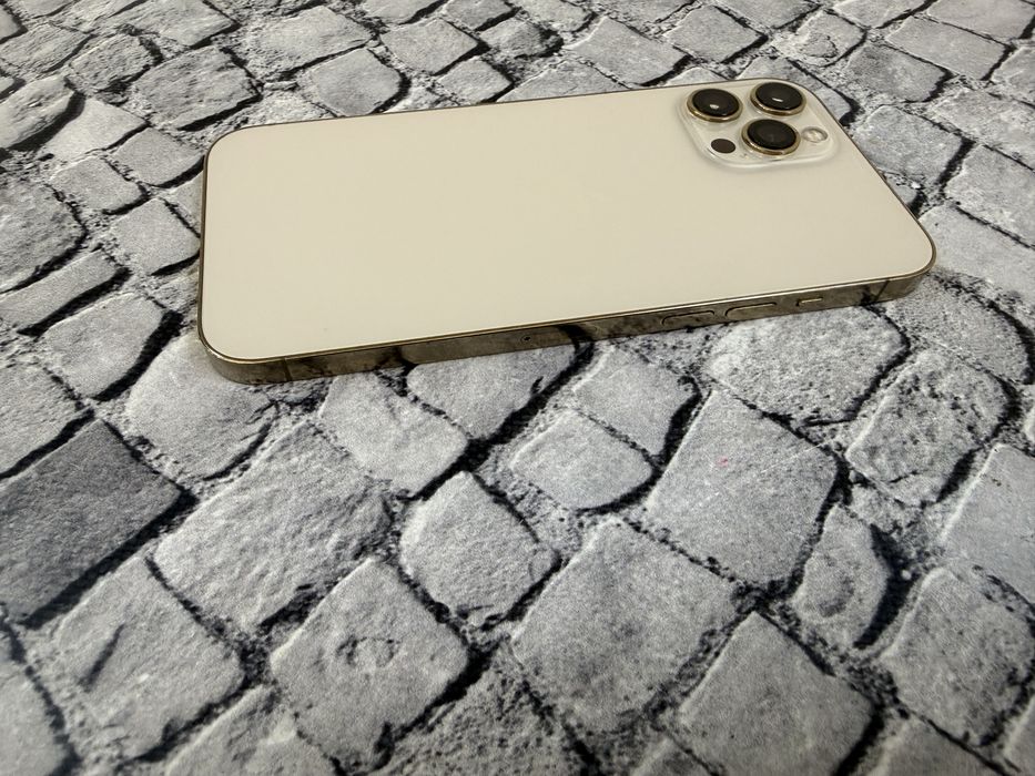 Iphone 12 Pro Max 256gb neverlock Gold Global 350$