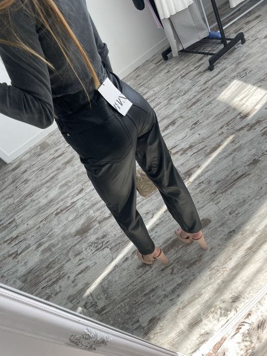 Штани під шкіру від zara модель мом 32,34,36