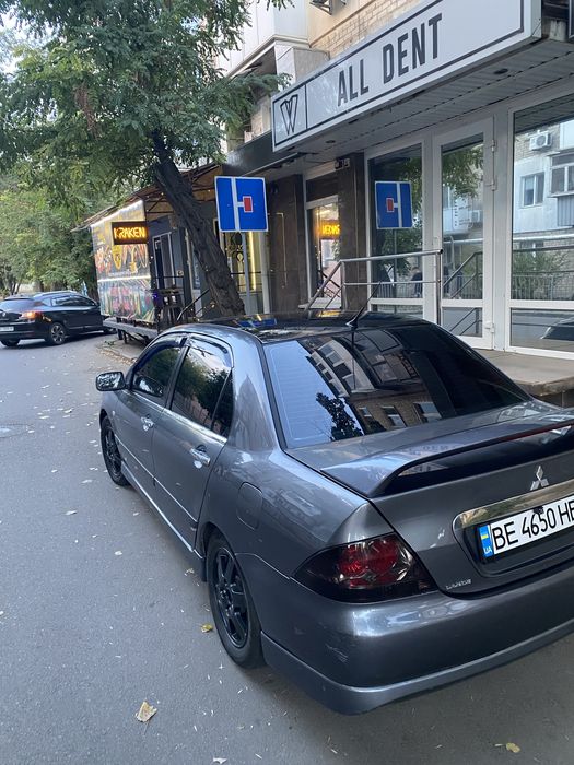 Мицубиси лансер CLX