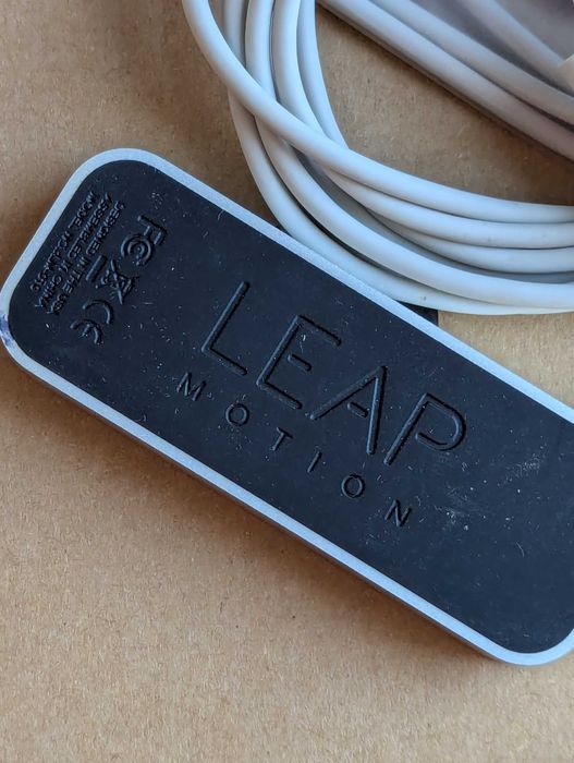 Leap Motion Sensor/Controller64283912085633121