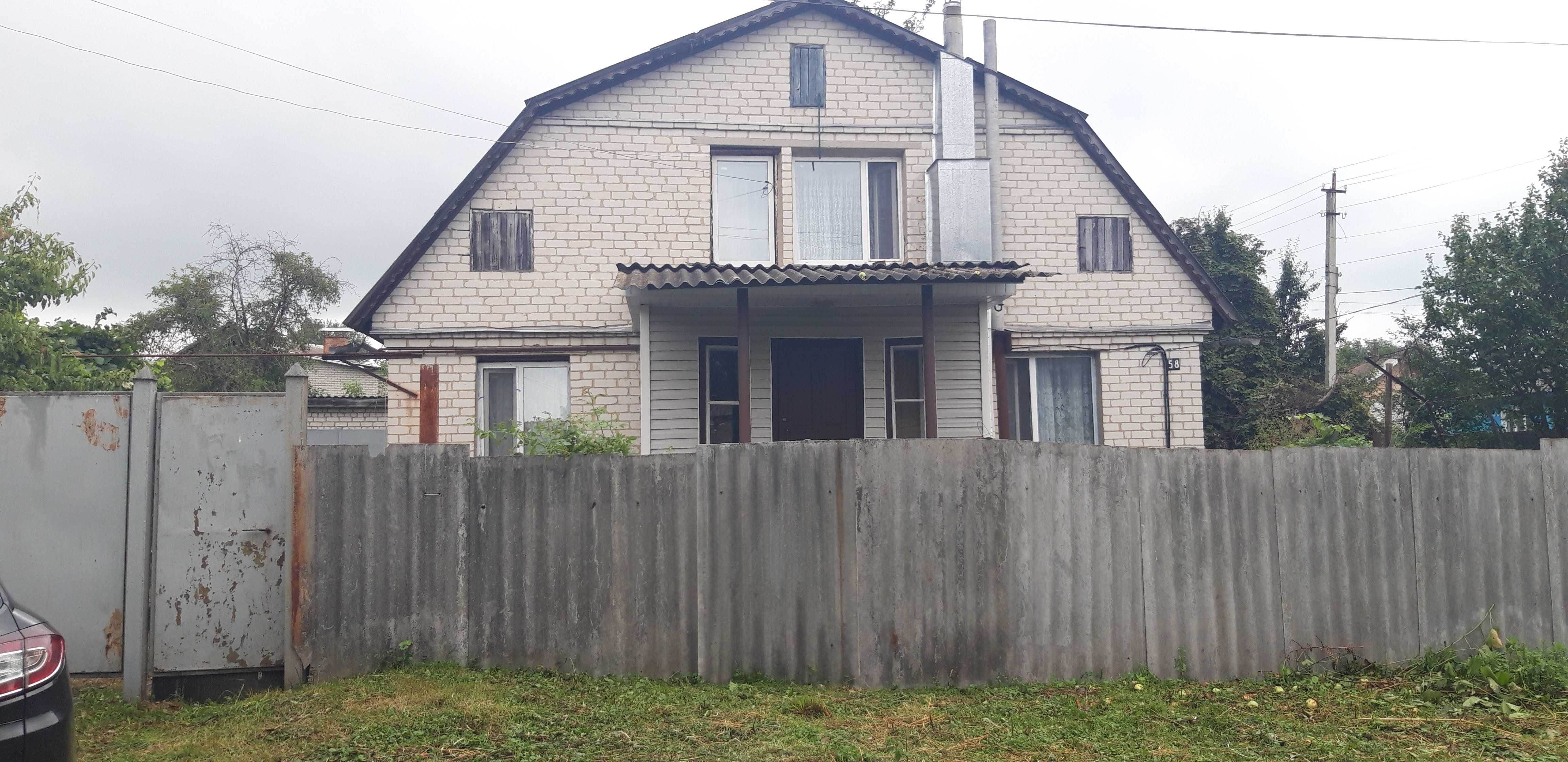 Продається будинок  в м. Глухів Сумської області по вул.Робоча.