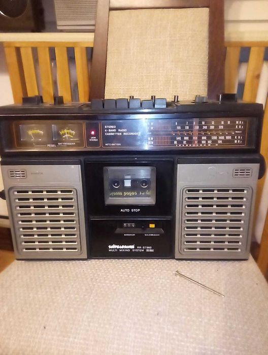 radiomagnetofon radiomagnetofon