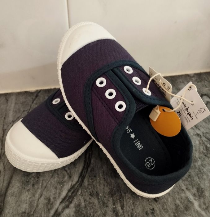 Sapatilhas Azul Marinho Novas da Unit Shoes