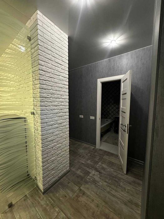 В продаже евродвушка с новым евроремонтом Город Южный Одесская область