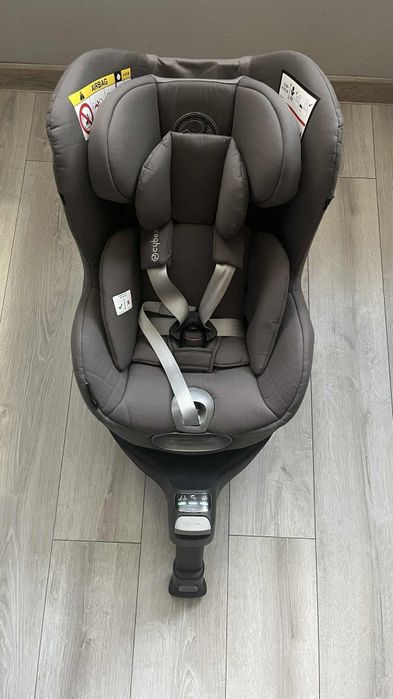 Fotelik Cybex Sirona Z2 z bazą ISOFIX Cybex Base Z I-Size