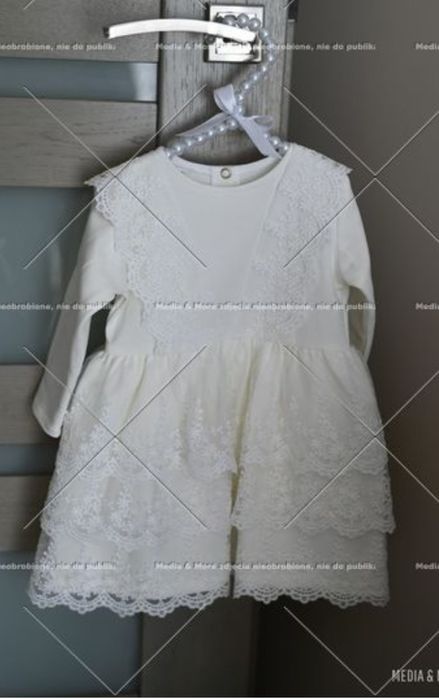 Sukienka do chrztu