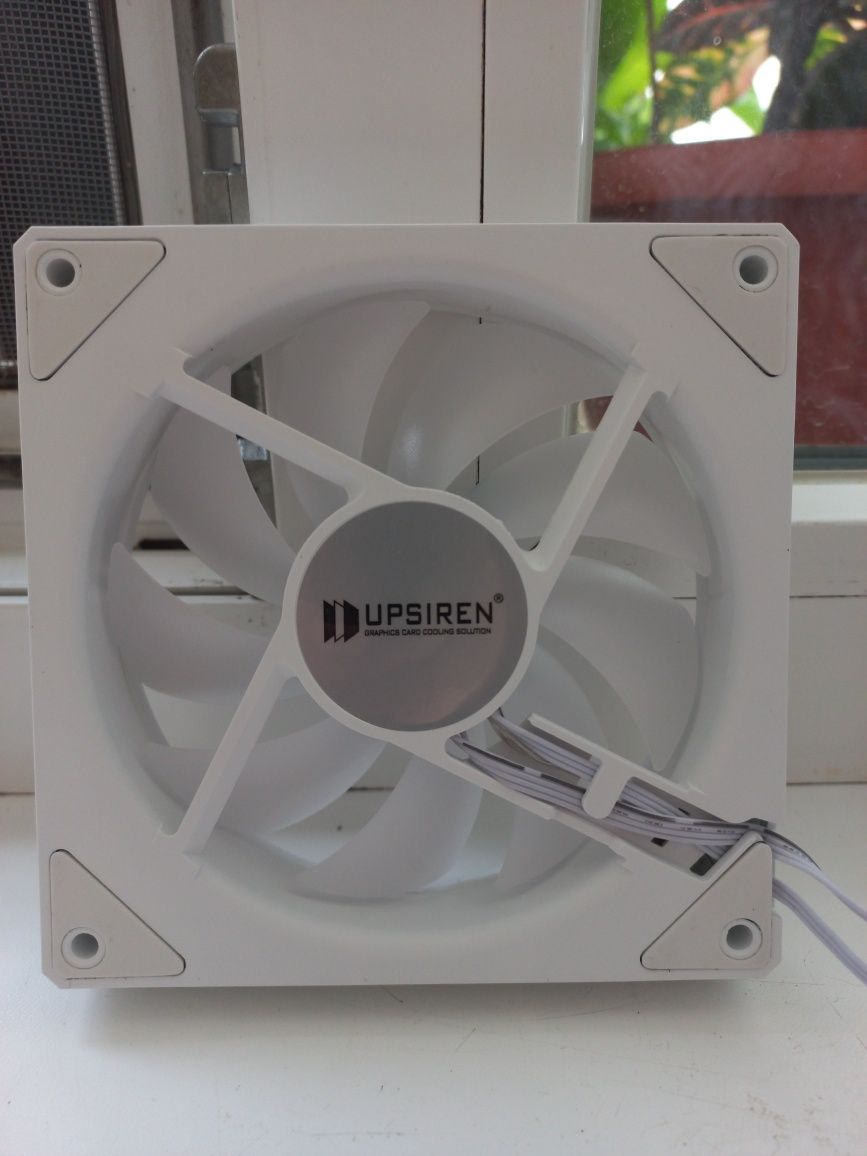 Вентилятор 120мм білий UPSIREN UF-1 PRISM 4 PRO ARGB Reversed