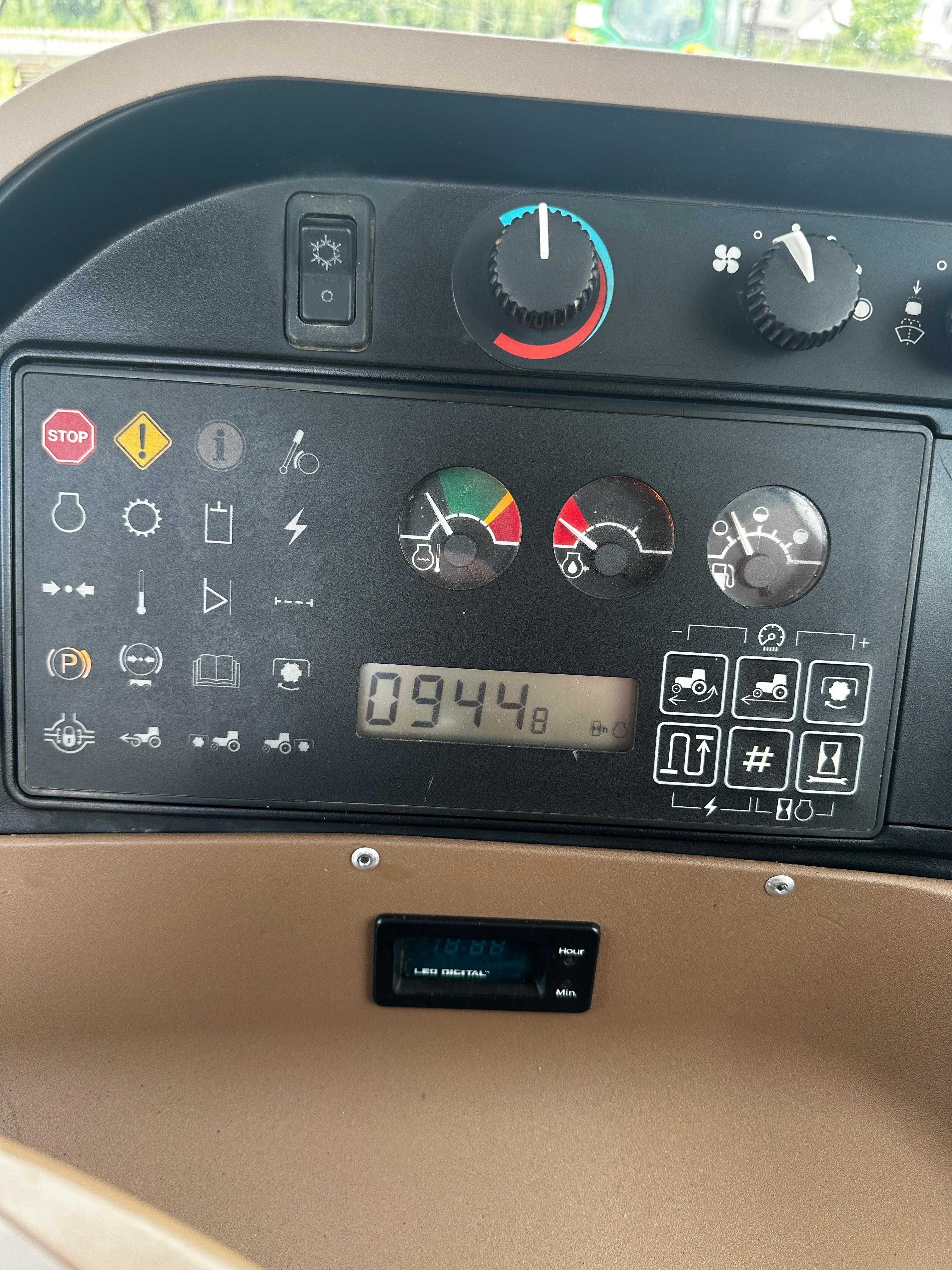 Трактор John Deere 8100 - 1999 рік