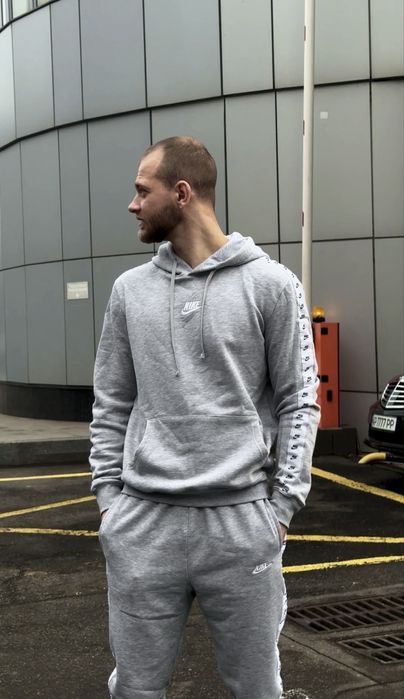 Nike оригінал на лампасах костюм із бірками новий на осінь-зиму С-ХЛ