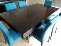 Conjunto de mesa de sala e cadeiras