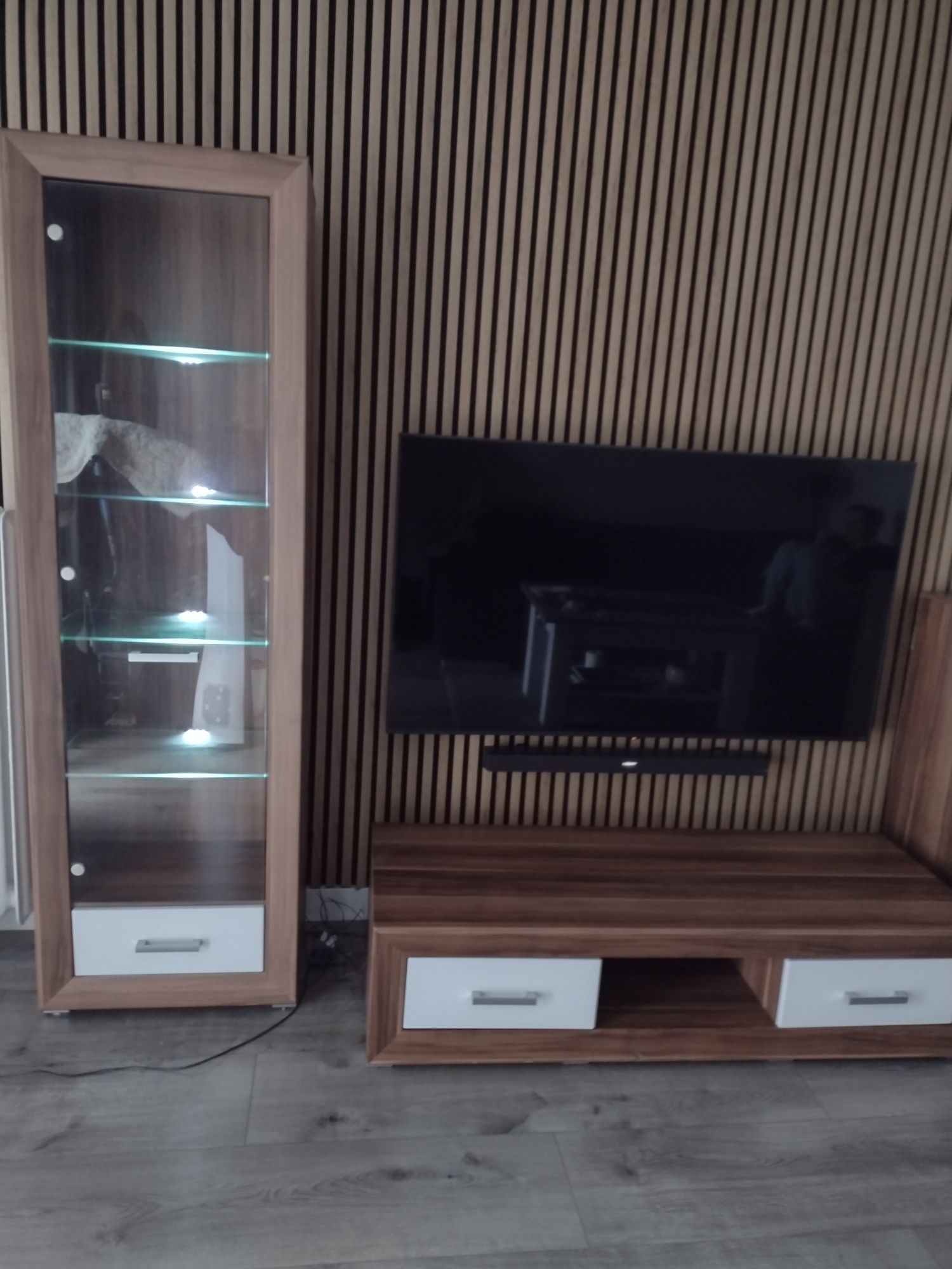 Meblościanka RTV plus LED
