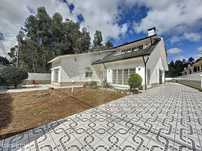 Moradia T4 para venda