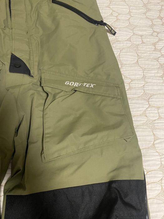 Calças chuva e frio (Goretex)