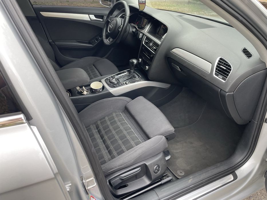 Audi a4b8,2.0 tdi