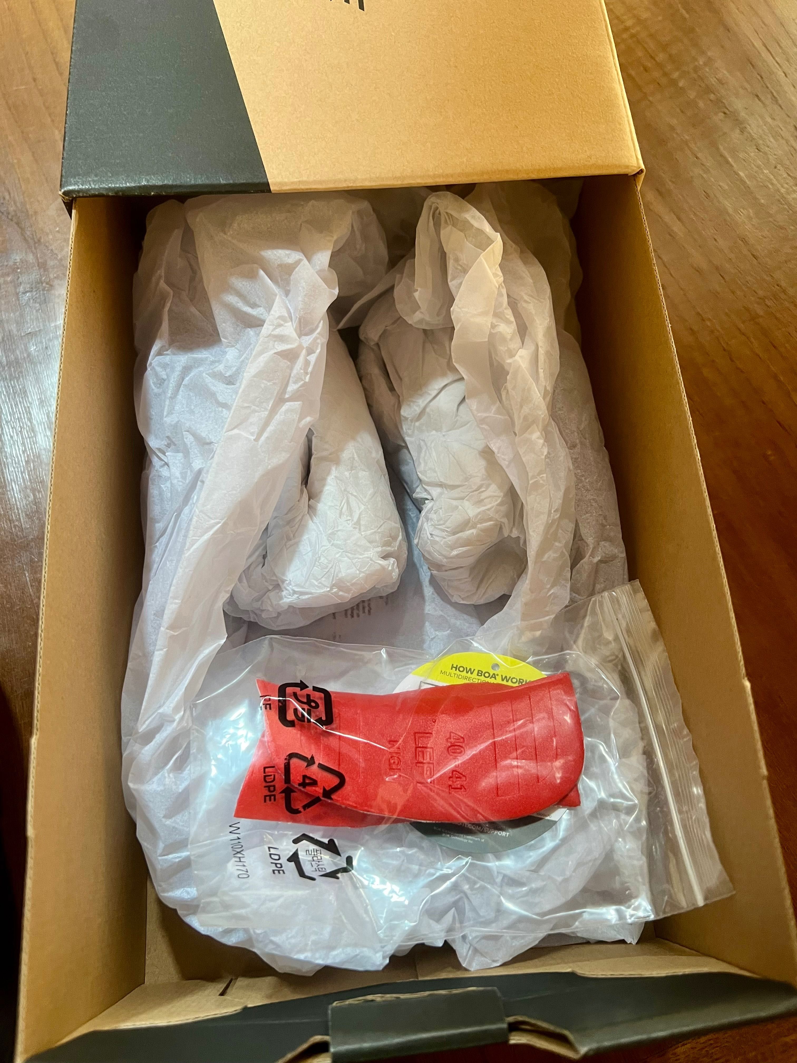 Sapatos Shimano S-Phyre RC9 RC902