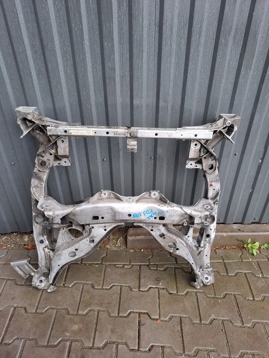 Підрамник задній привід bmw f10 f11 f01 f02 підрамник передній бмв ф10